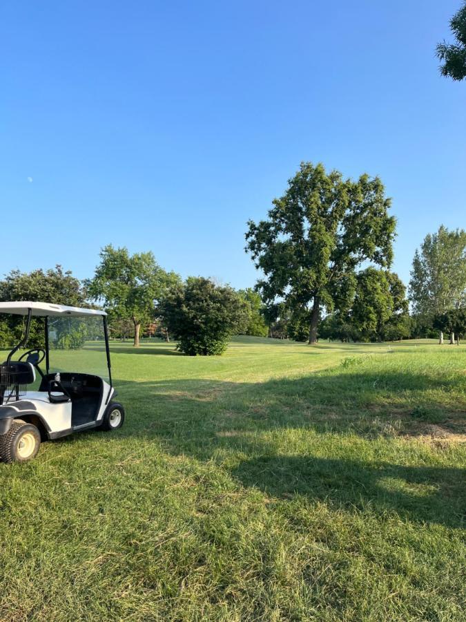 Villa Sofia, Golf Club Formigine Colombaro  ภายนอก รูปภาพ