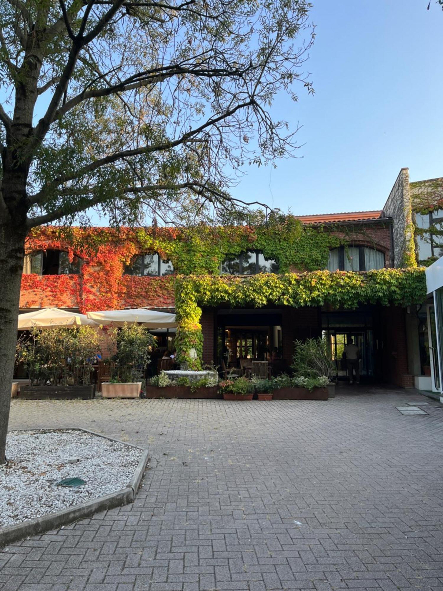 Villa Sofia, Golf Club Formigine Colombaro  ภายนอก รูปภาพ
